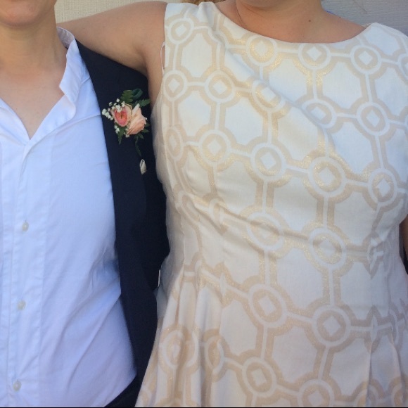 On ThredUp🔴 / Vince Cuomo fit+flare dress - Picture 2 of 8